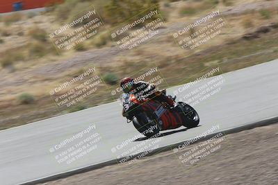 media/Apr-20-2025-AHRMA (Sun) [[393a79c373]]/Race/Group 10/Turn 4b/